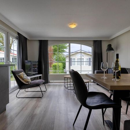 Recreatiepark Jachthaven De Veerstal Lathum - Luxe Chalet Экстерьер фото