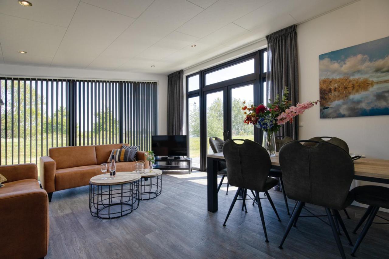 Recreatiepark Jachthaven De Veerstal Lathum - Luxe Chalet Экстерьер фото